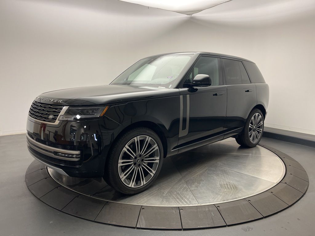2025 Land Rover Range Rover SE