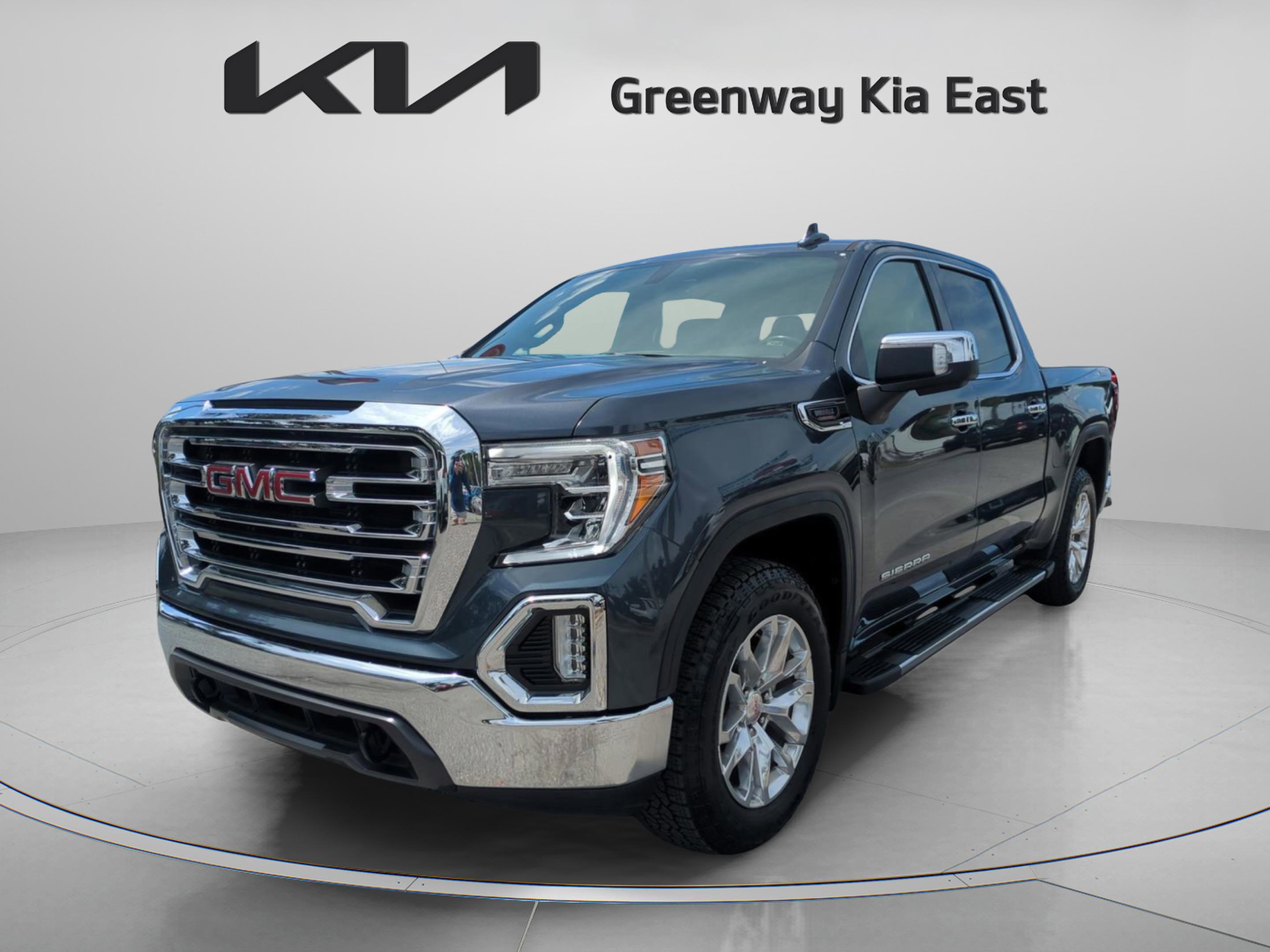 2021 Gmc Sierra 1500 SLT photo 2