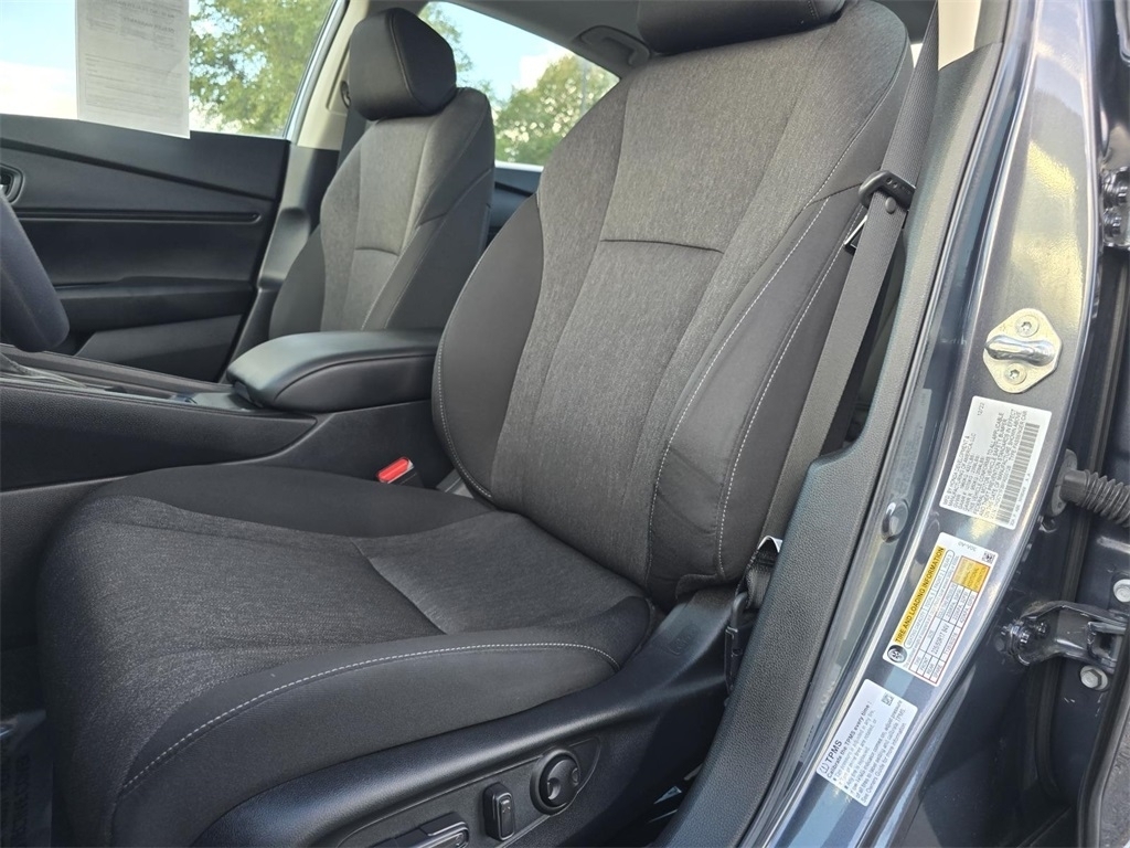 2023 Honda Accord EX photo 17