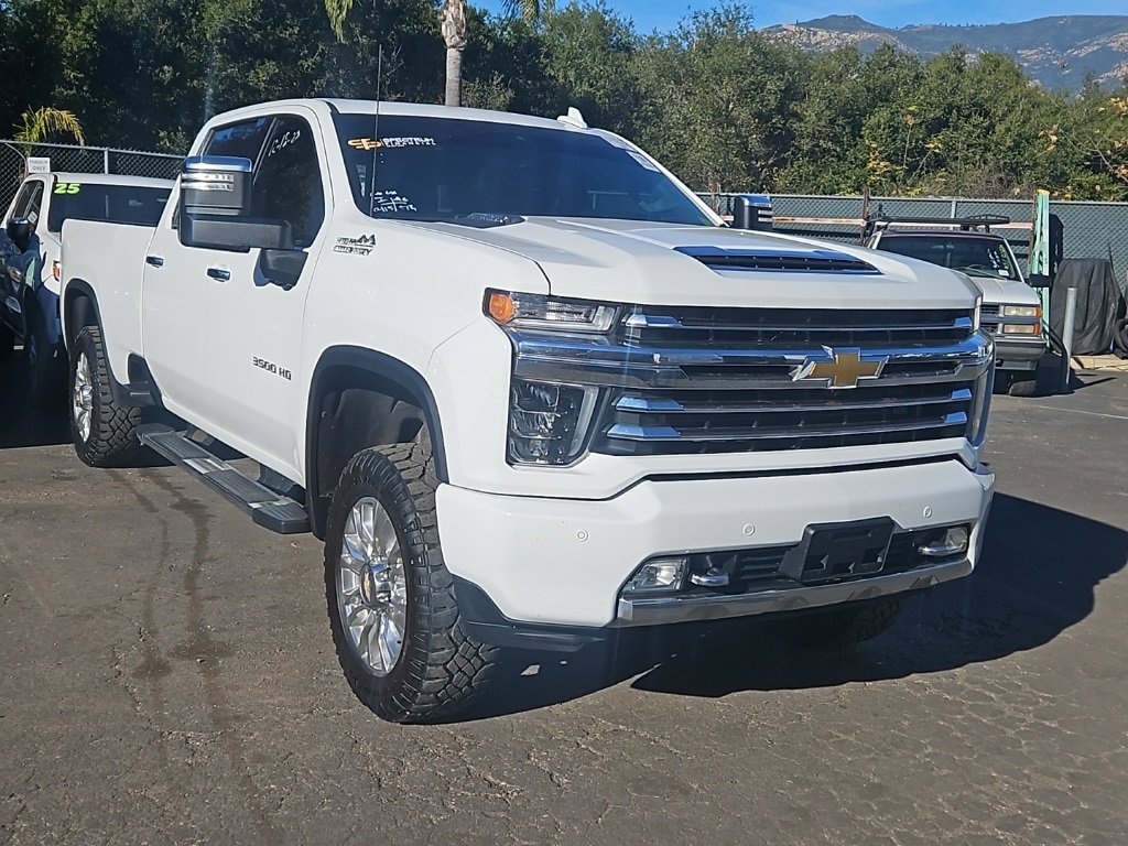2022 Chevrolet Silverado 3500HD High Country's photo