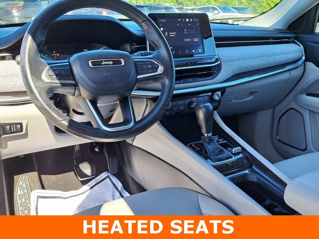 2022 Jeep Compass Latitude photo 22