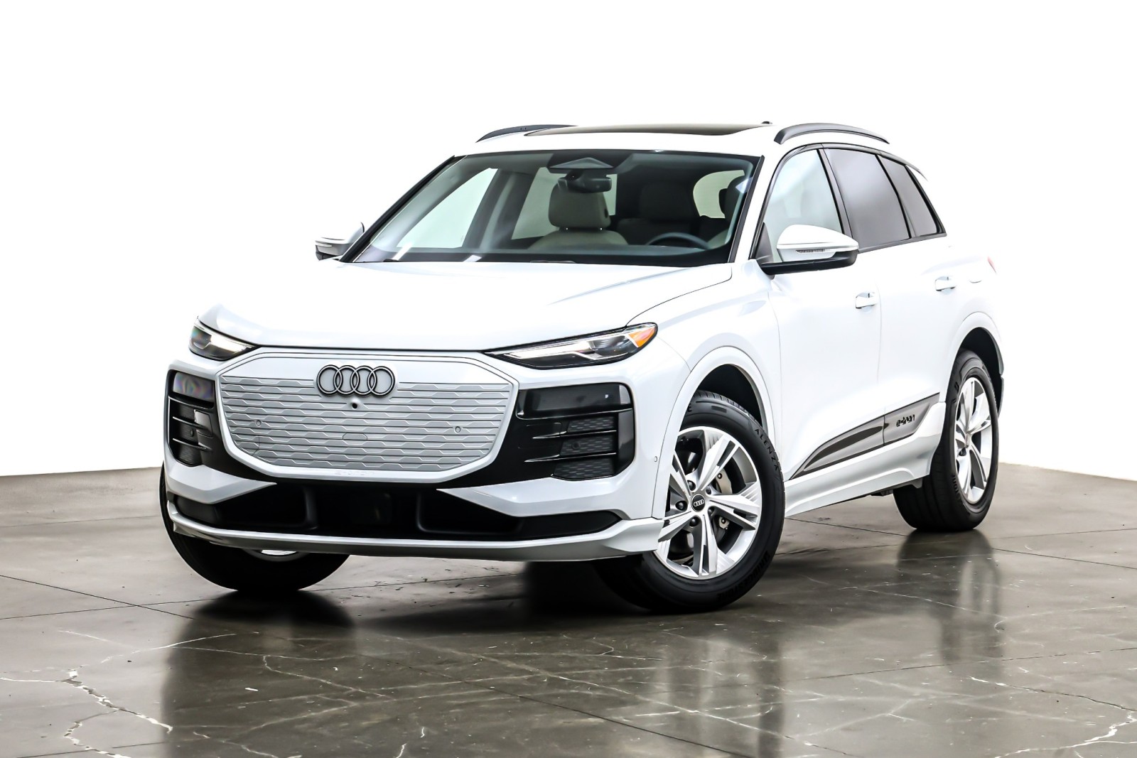 2025 Audi Q6 e-tron Premium