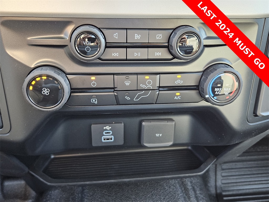 2024 Ford F-350 XL photo 17