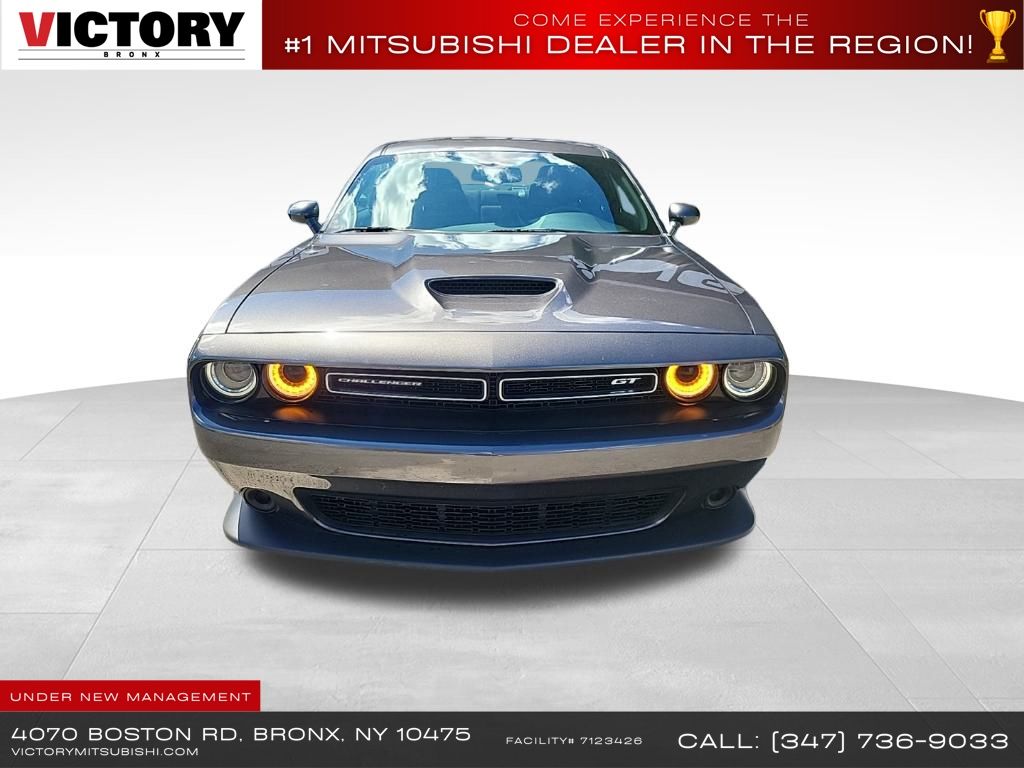 2023 Dodge Challenger GT photo 2