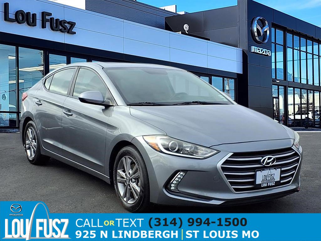 2017 Hyundai Elantra Value Edition's photo