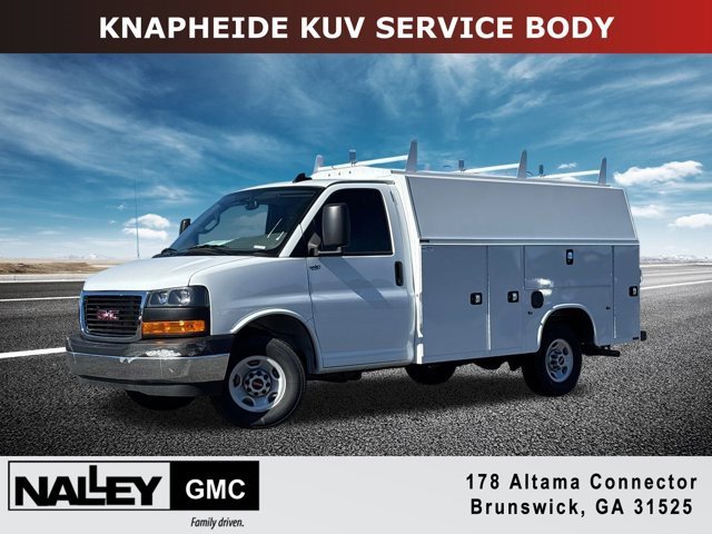 2025 GMC Savana Cutaway Work Van's photo