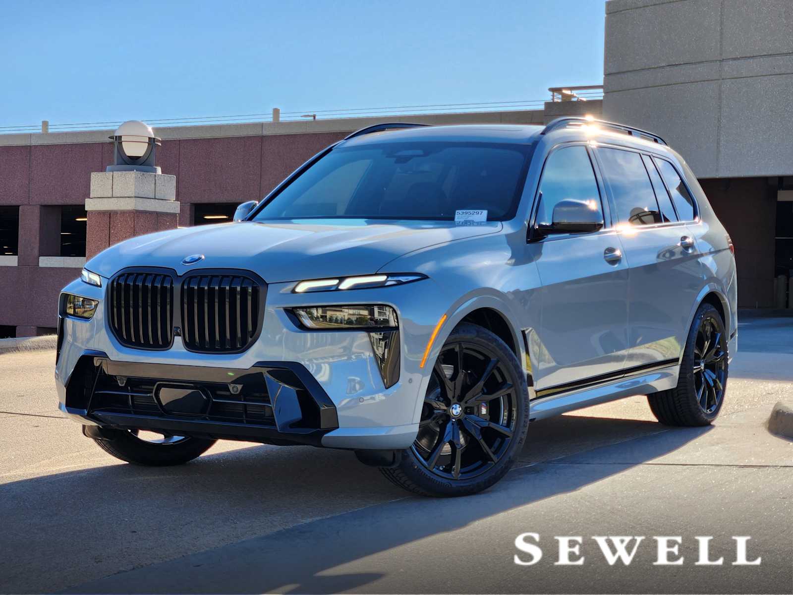 2026 BMW X7 40i's photo