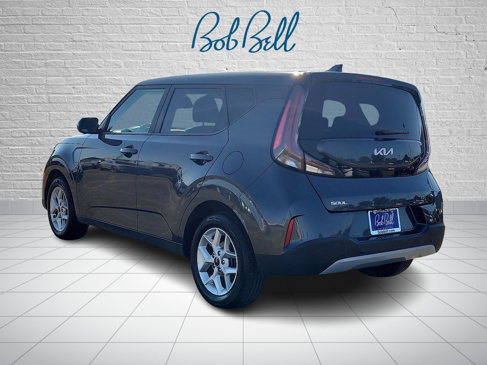 2023 Kia Soul LX photo 3