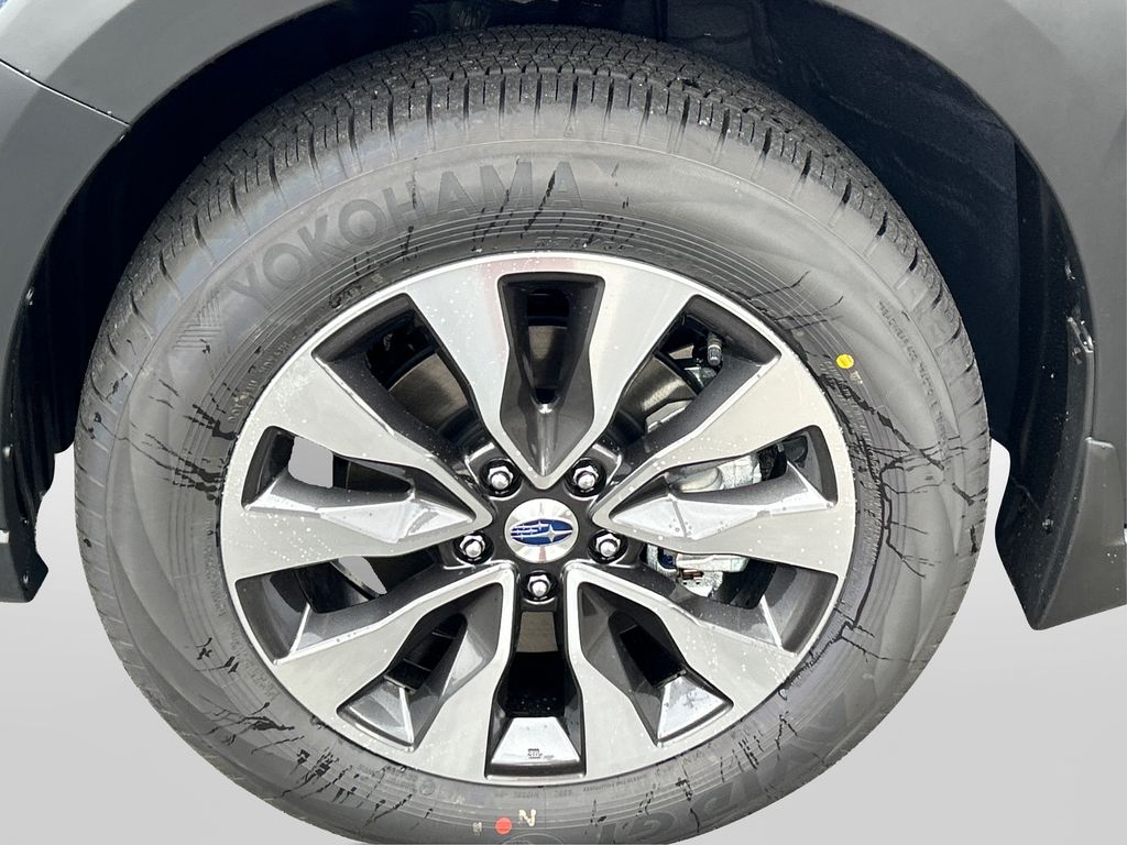 2025 Subaru Outback Limited XT photo 12