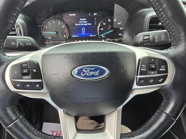 2023 Ford Explorer XLT photo 16