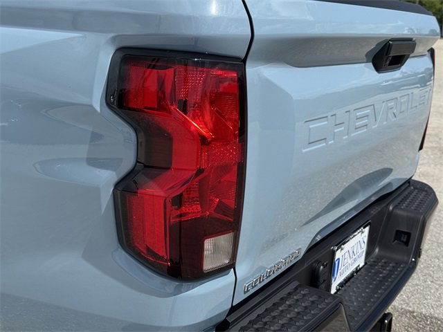 2026 Chevrolet Colorado Work Truck photo 10