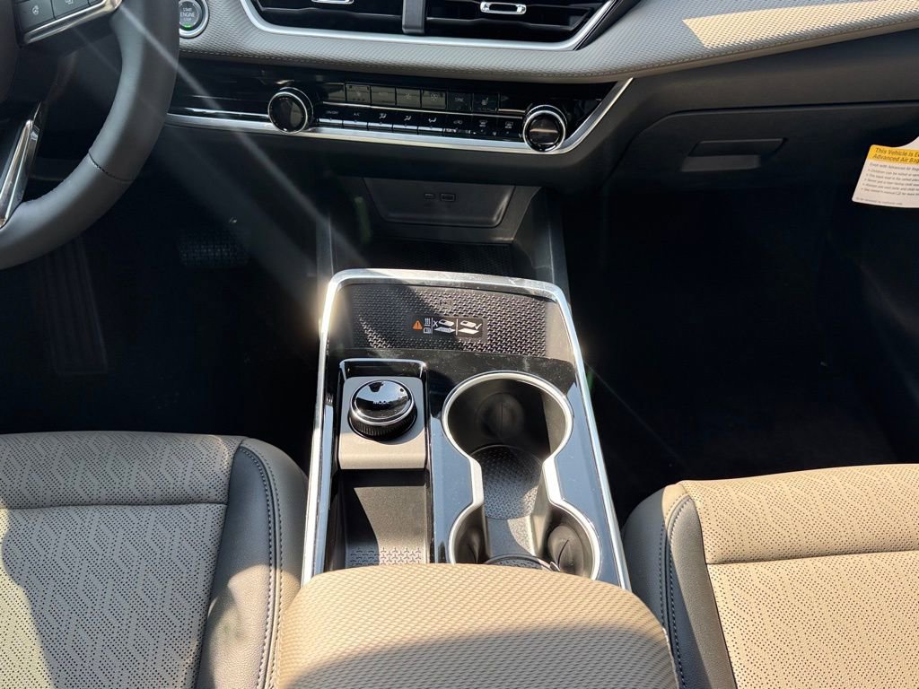 2026 Chevrolet Equinox LT photo 17