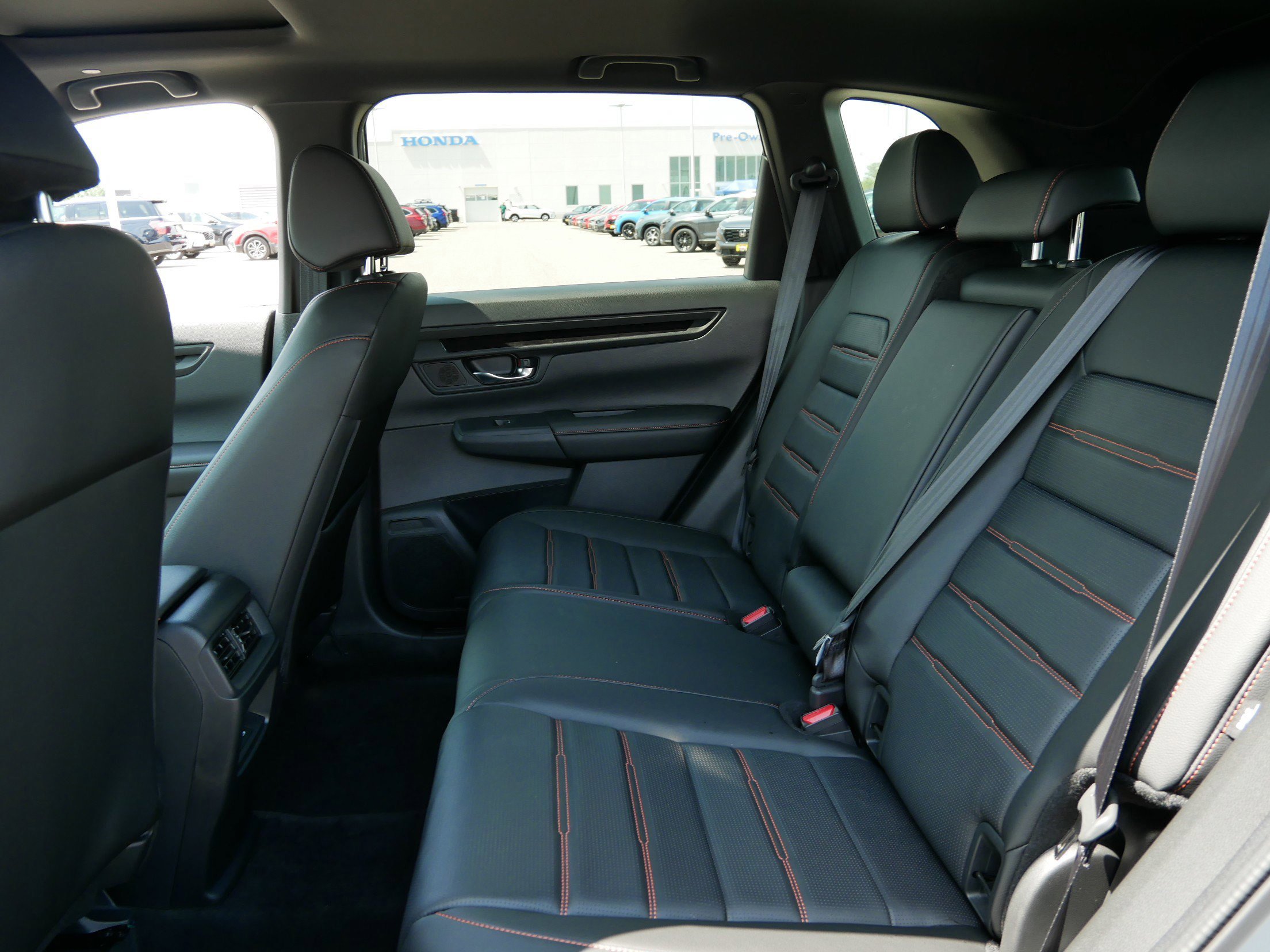 2026 Honda CR-V Hybrid Sport-L photo 4