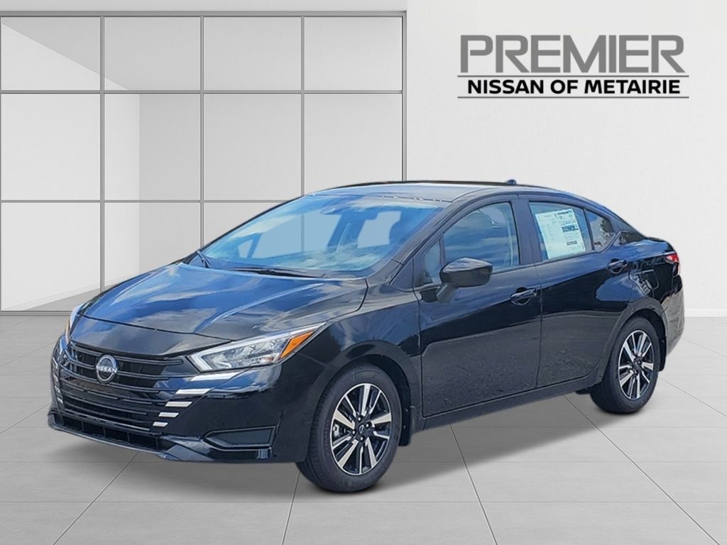 2025 Nissan Versa SV's photo