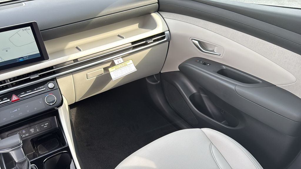 2025 Hyundai Tucson SEL Convenience photo 23
