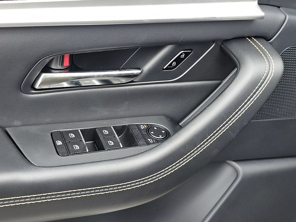 2025 Mazda CX-90 3.3 Turbo Preferred photo 26