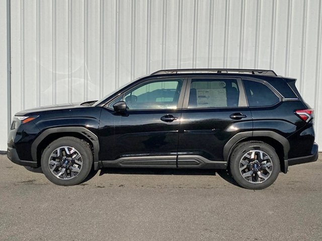 2025 Subaru Forester Premium photo 3
