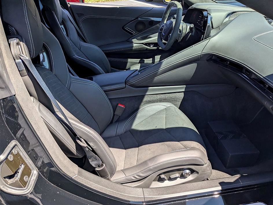 2024 Chevrolet Corvette 3LT photo 33