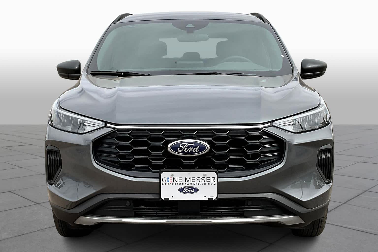 2025 Ford Escape ST-Line photo 3