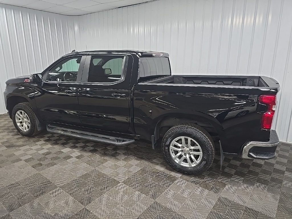 2020 Chevrolet Silverado 1500 LT photo 4