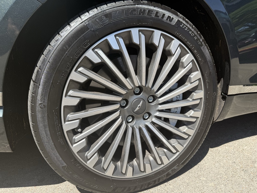 2024 Genesis Electrified G80 Advanced Prestige photo 6