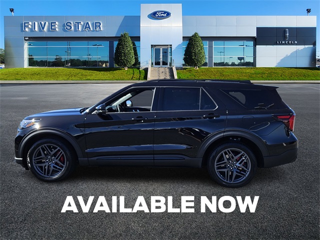 2025 Ford Explorer ST photo 3