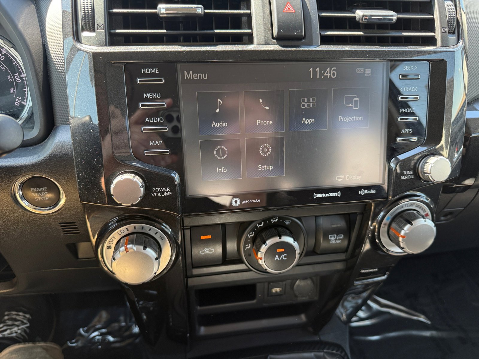2024 Toyota 4Runner TRD Off-Road photo 12
