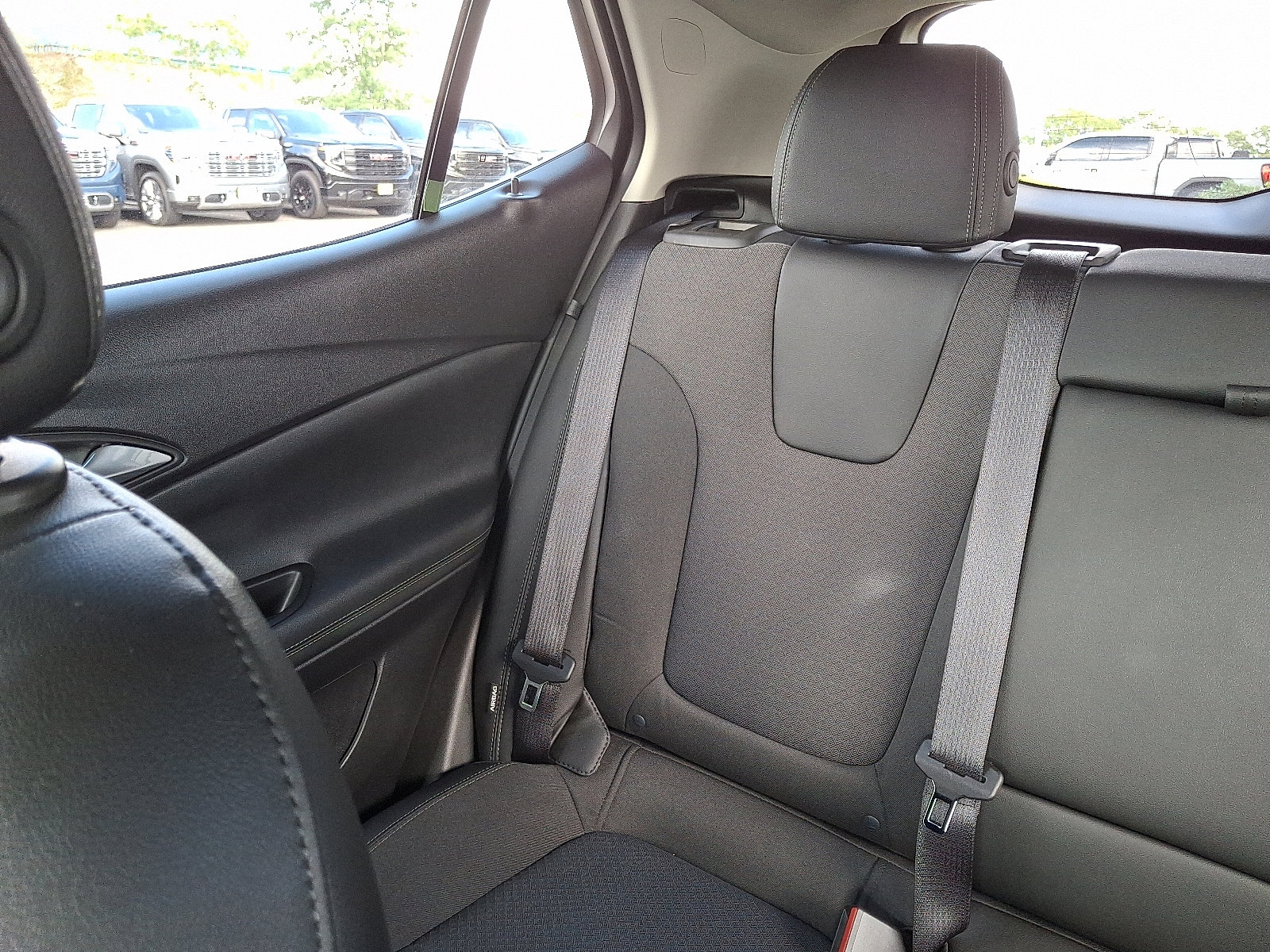 2022 Buick Encore Select photo 18