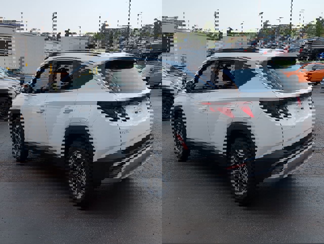 2025 Hyundai Tucson SEL photo 4