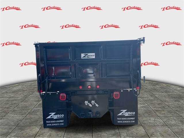 2025 Ford F-750 Base photo 4