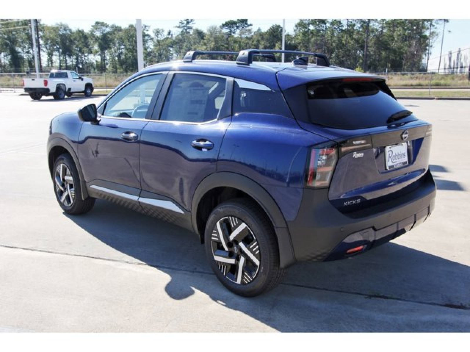 2026 Nissan Kicks SV photo 3