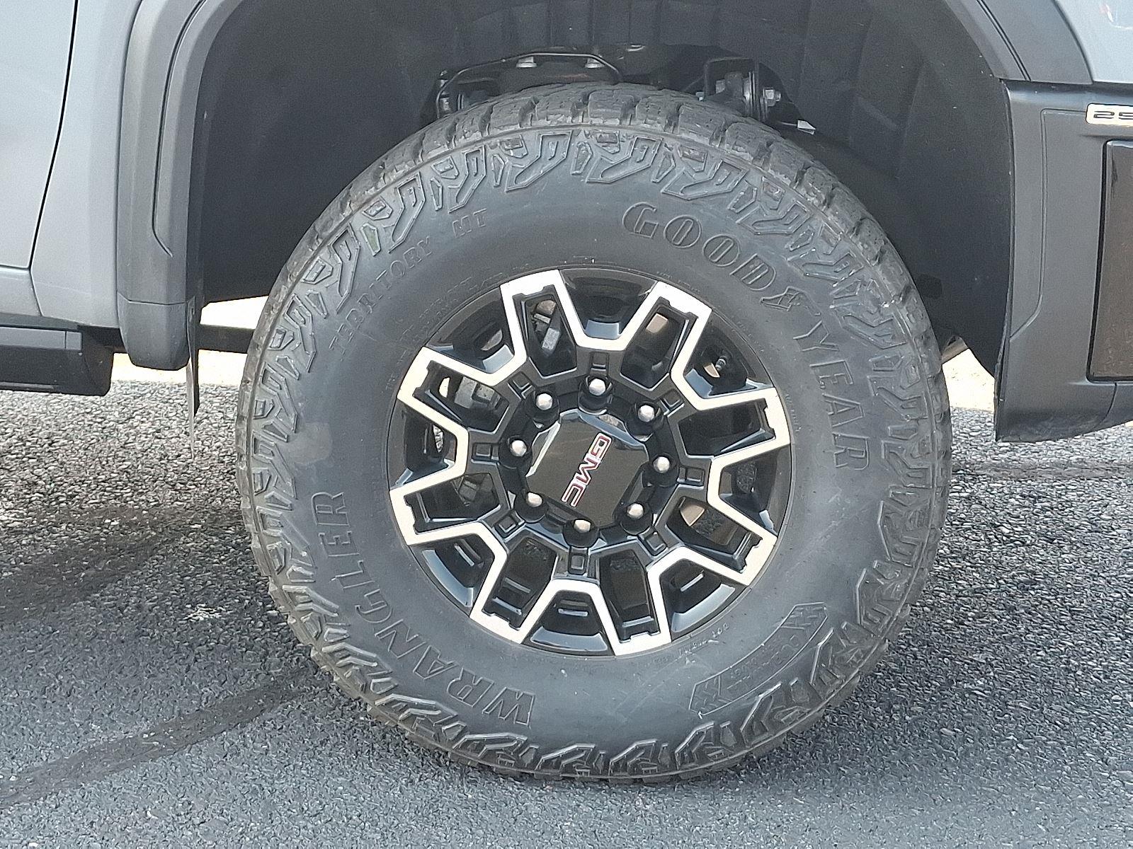 2024 Gmc Sierra 2500 HD AT4X photo 8