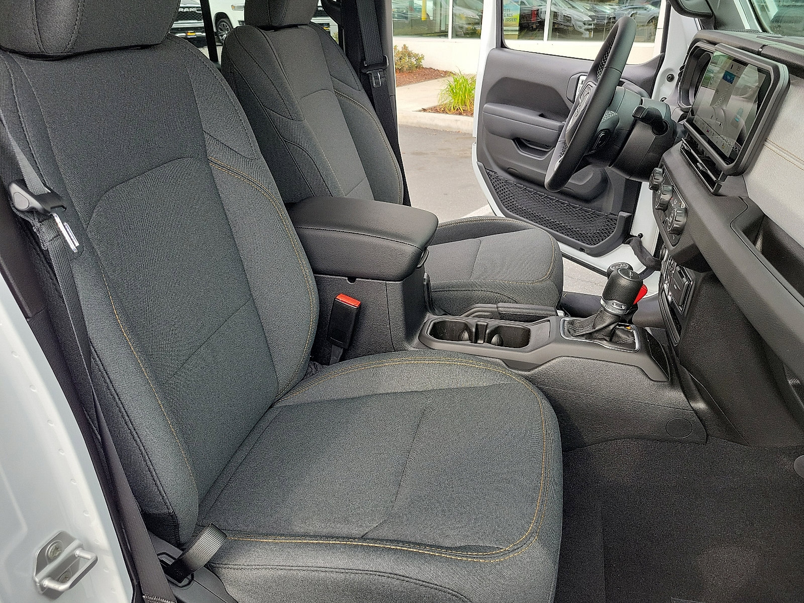 2025 Jeep Gladiator Sport S photo 15