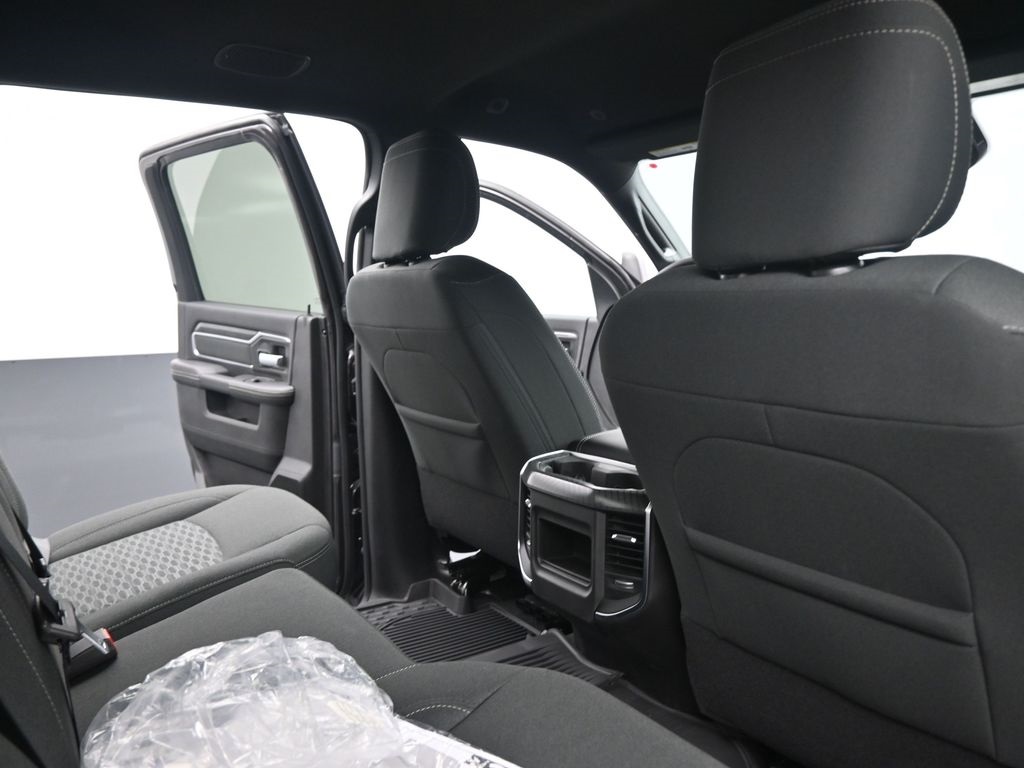 2025 Ram 2500 Big Horn photo 22