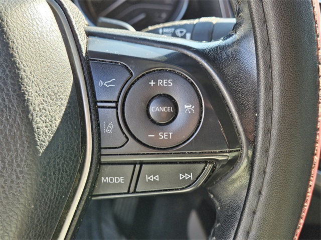2018 Toyota Camry SE photo 17