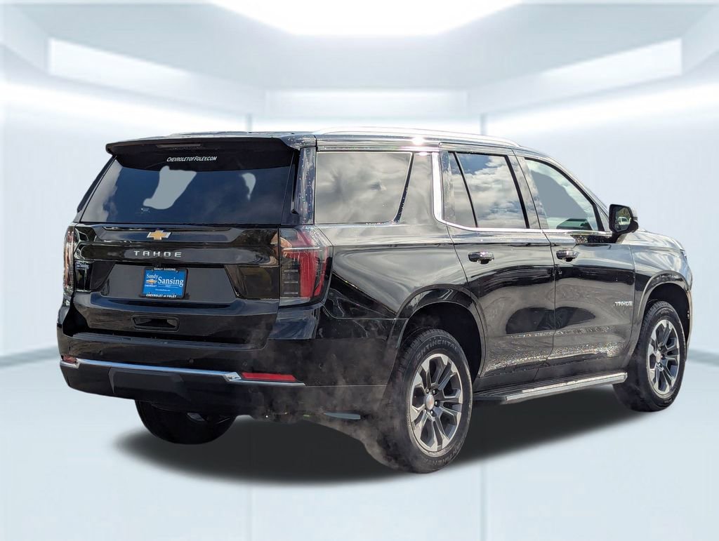 2025 Chevrolet Tahoe LS photo 3
