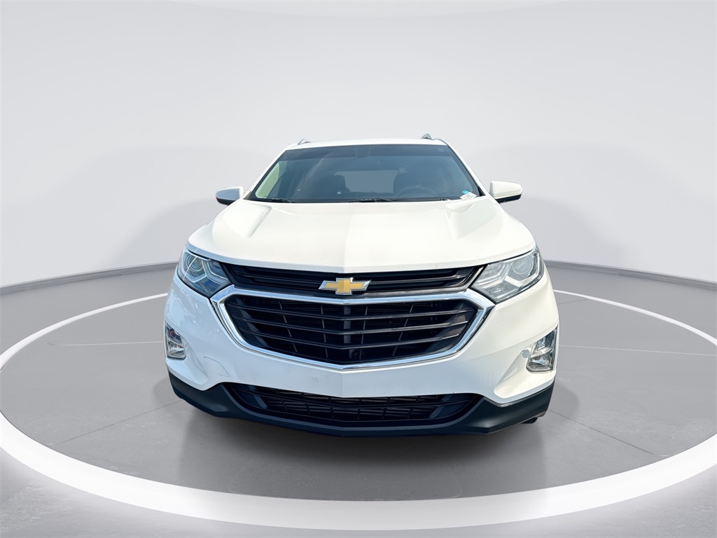 2019 Chevrolet Equinox LT photo 3
