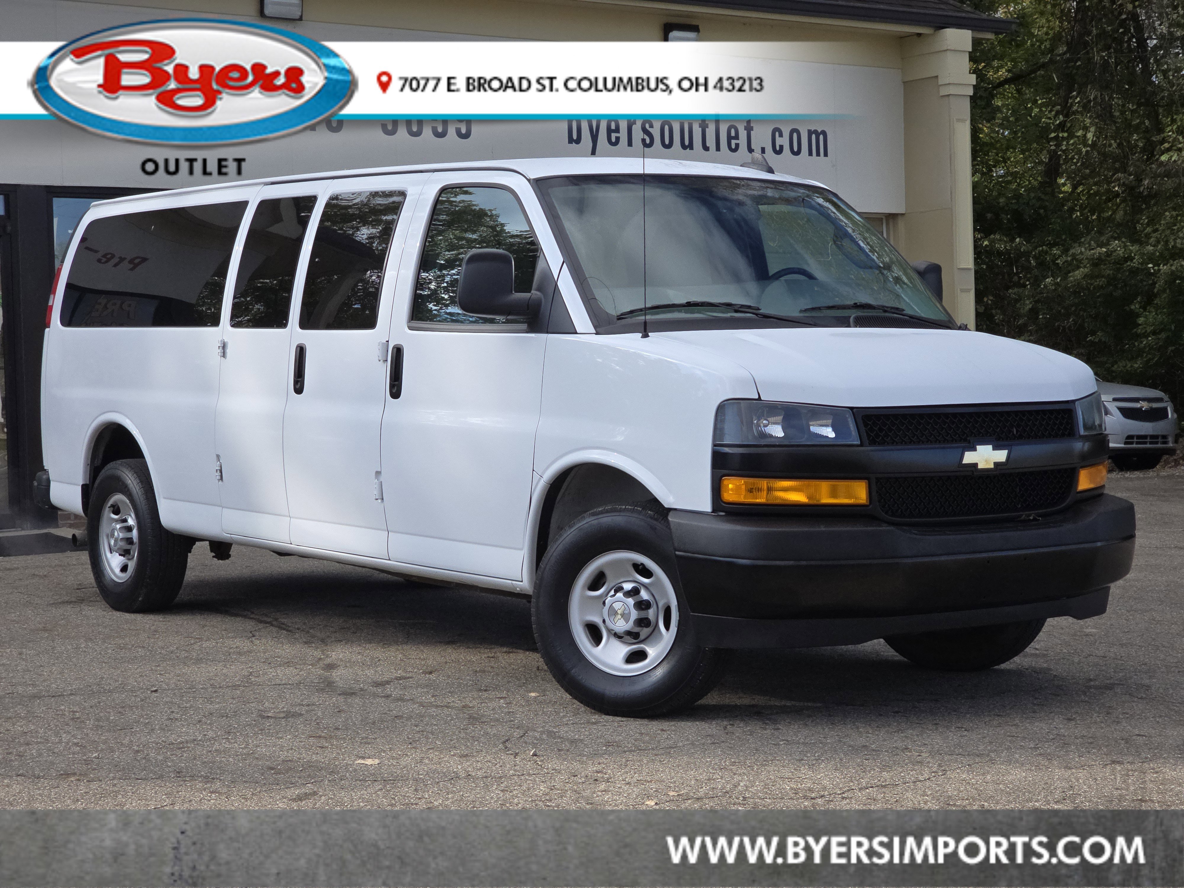 2023 Chevrolet Express Passenger LS