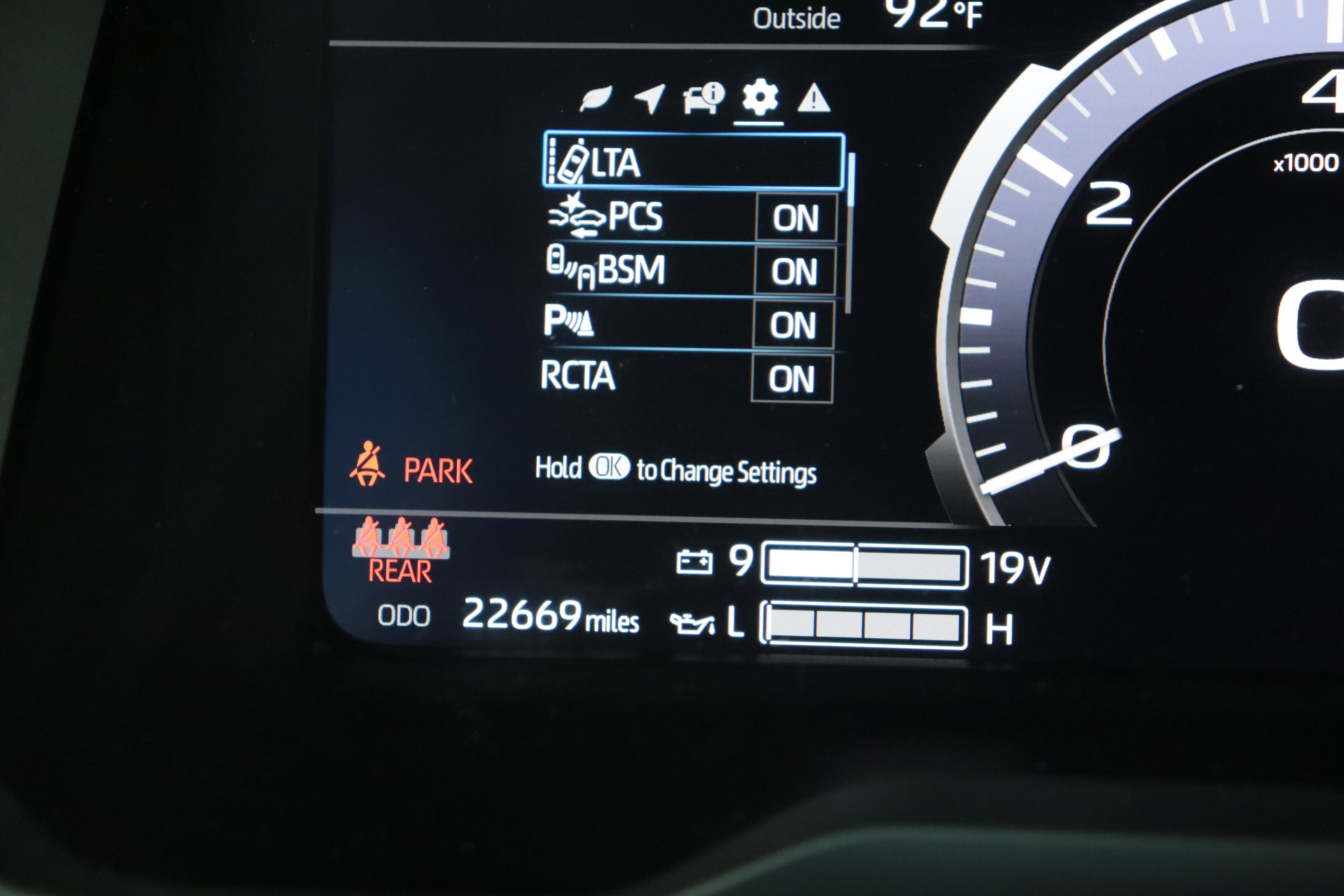 2024 Toyota Tundra Limited CrewMax photo 38