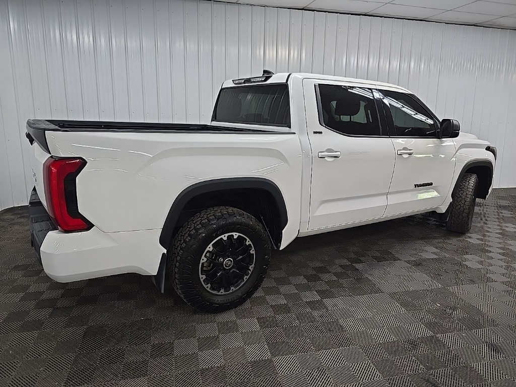 2022 Toyota Tundra SR5 photo 3