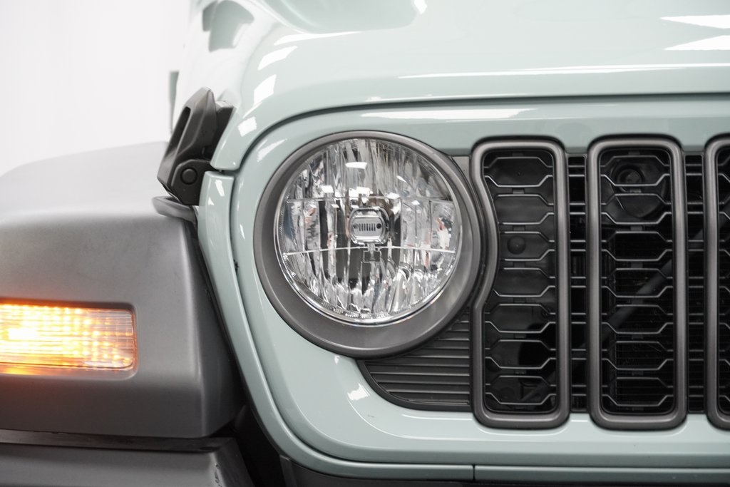 2024 Jeep Wrangler Sport S photo 4