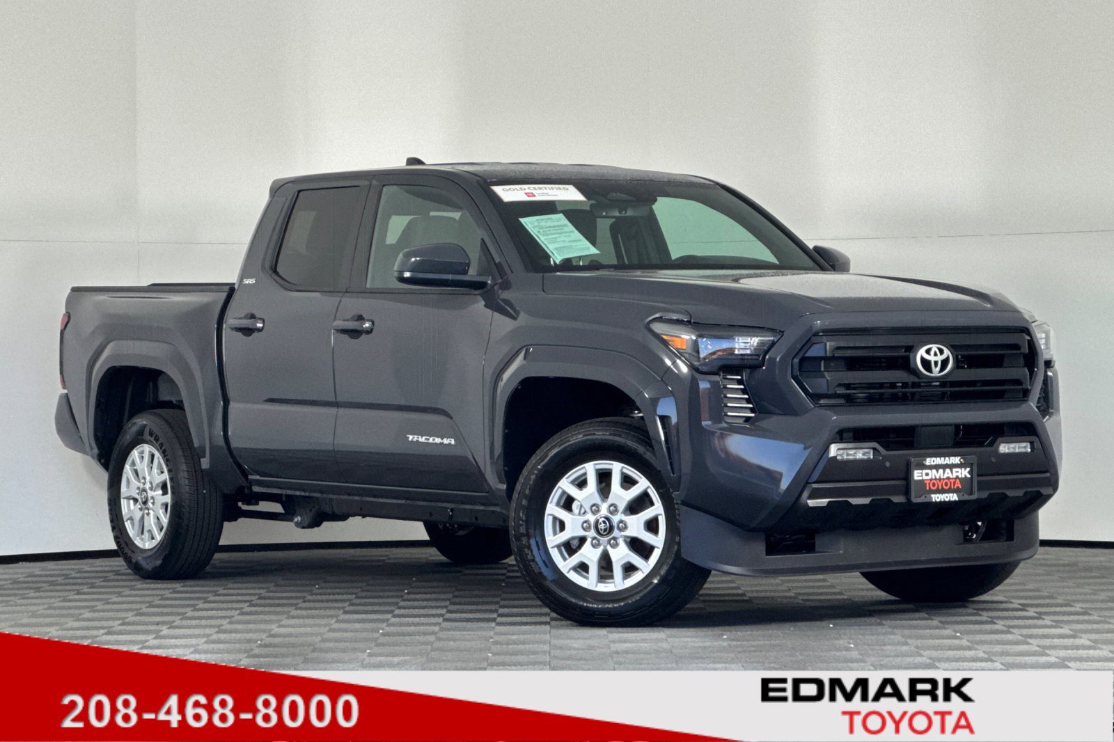 2025 Toyota Tacoma SR5's photo