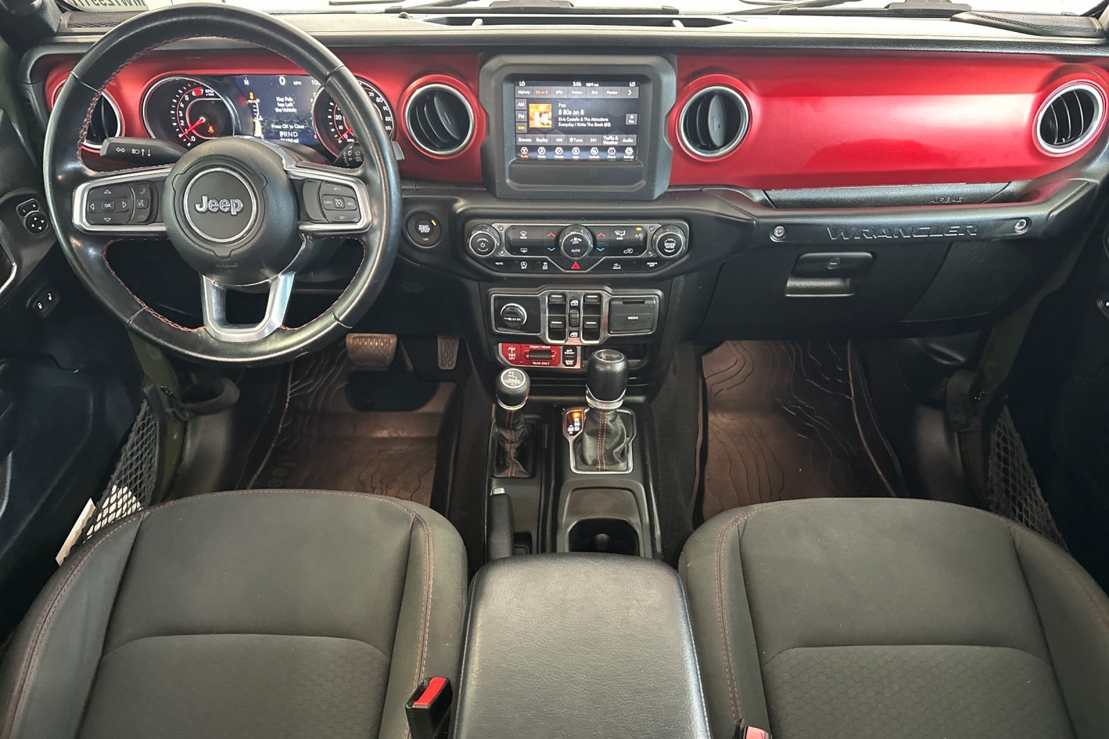 2021 Jeep Wrangler Unlimited Rubicon photo 13