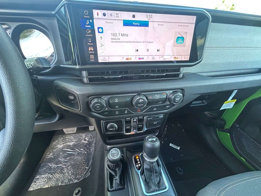 2025 Jeep Wrangler Sport photo 44