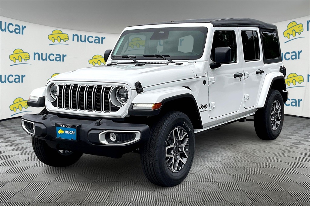 2025 Jeep Wrangler Sahara photo 3