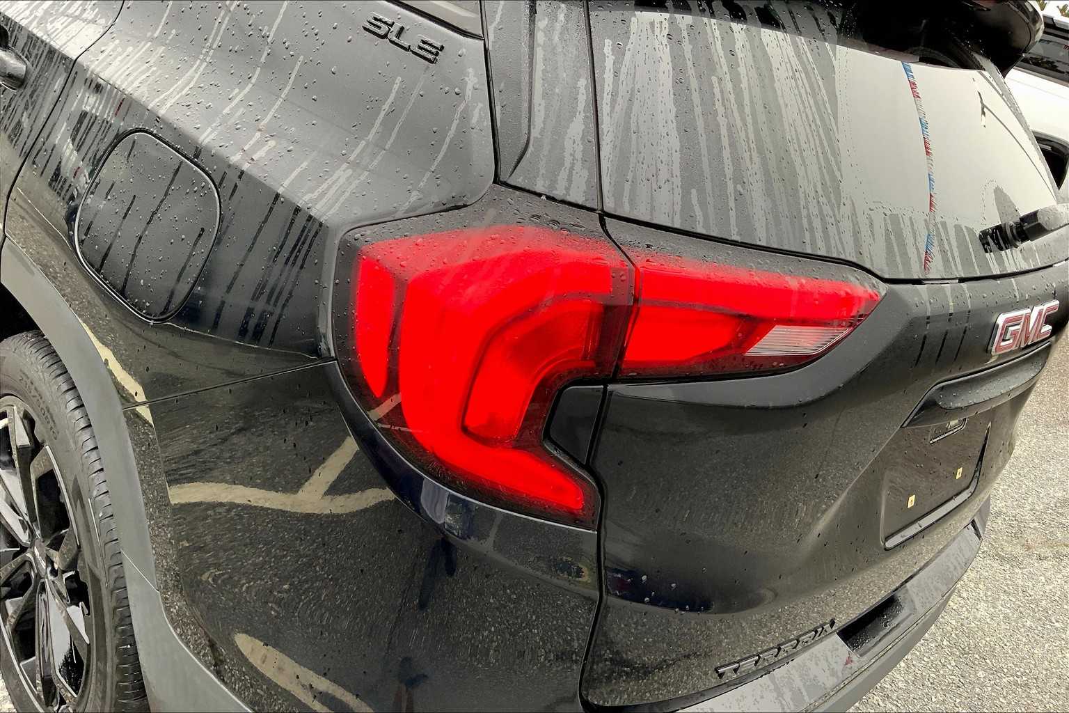 2020 Gmc Terrain SLE photo 24