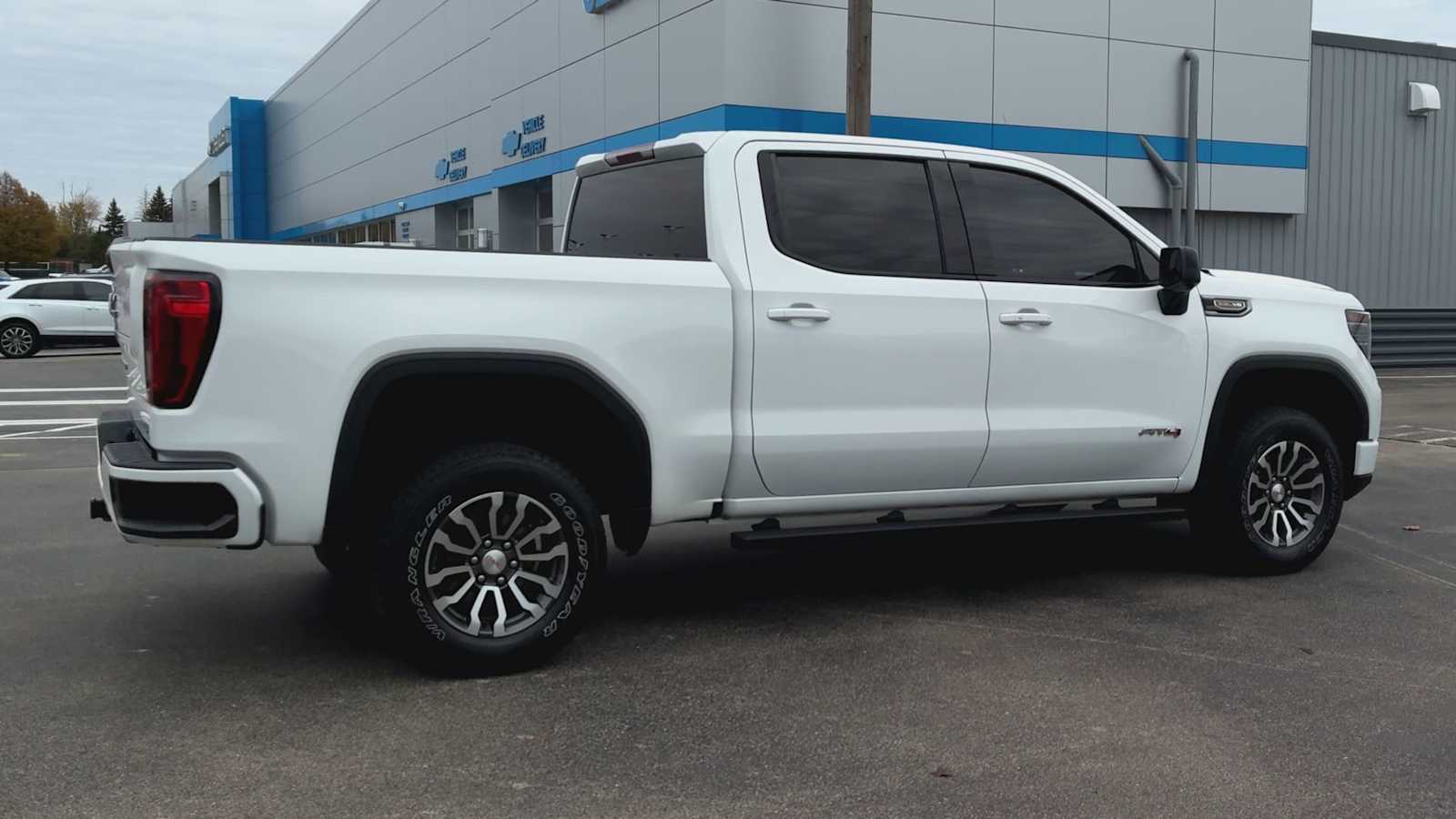 2022 Gmc Sierra 1500 AT4 photo 2