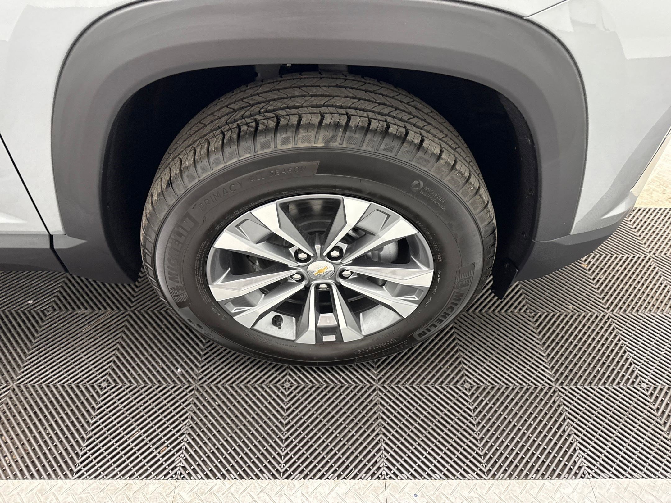 2026 Chevrolet Equinox LT photo 21