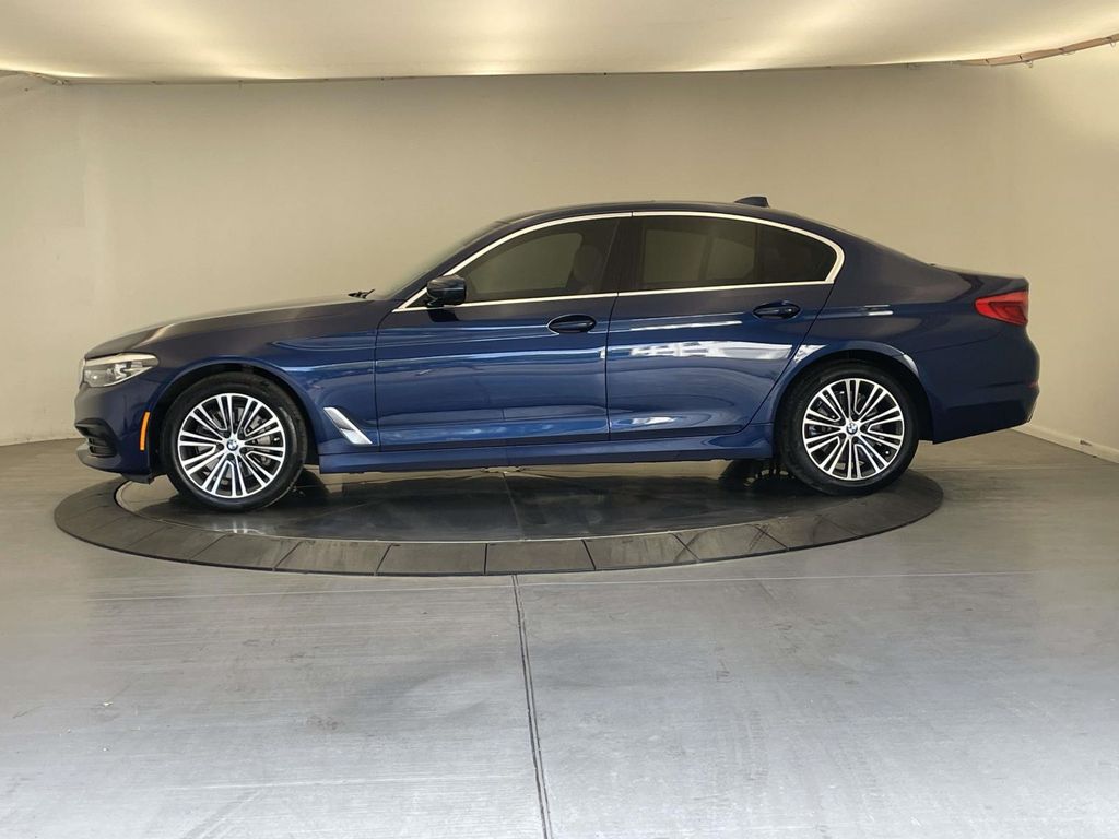 2020 Bmw 530i Sedan photo 2