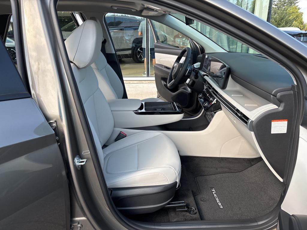 2025 Hyundai Tucson Hybrid SEL Convenience photo 10